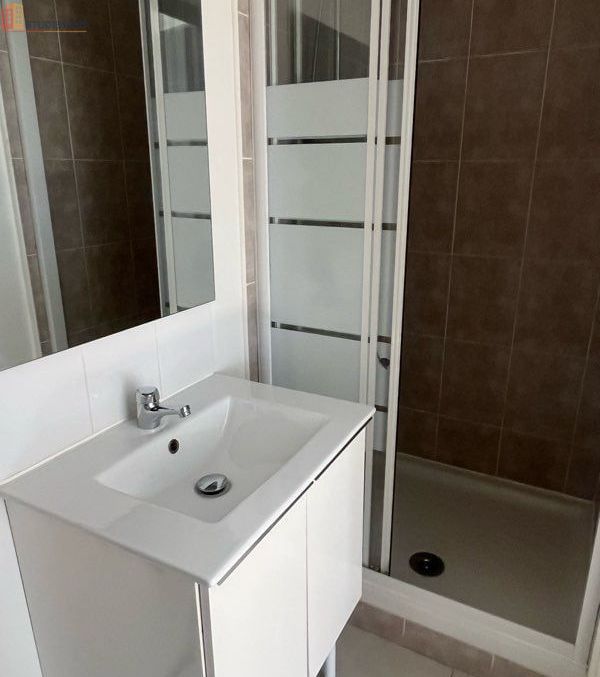 Studio 29m² Fontaine 38600 - Mezzanine - Photo 2