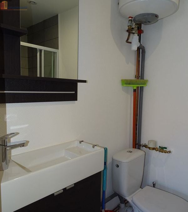 Studio meublé 18m² Grenoble centre - Calme, proche gare - Photo 1