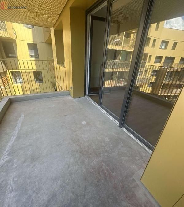 Studio 41m² Échirolles - Lumineux, 5e étage - Photo 8