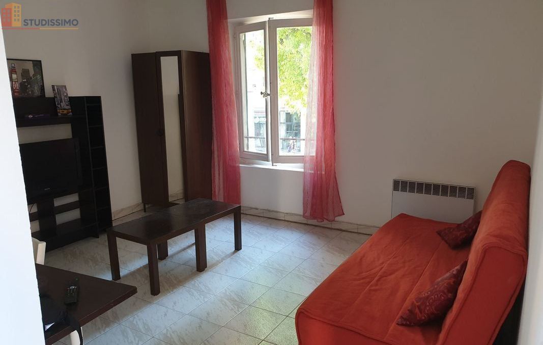 Studio meublé 21m² Grenoble centre - Hyper centre, lumineux - Photo 1