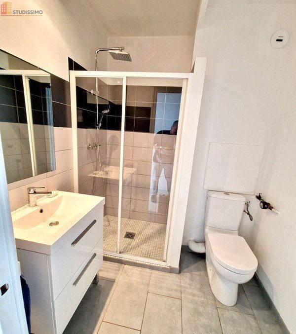 Studio 26m² Grenoble centre - Calme, lumineux - Photo 3