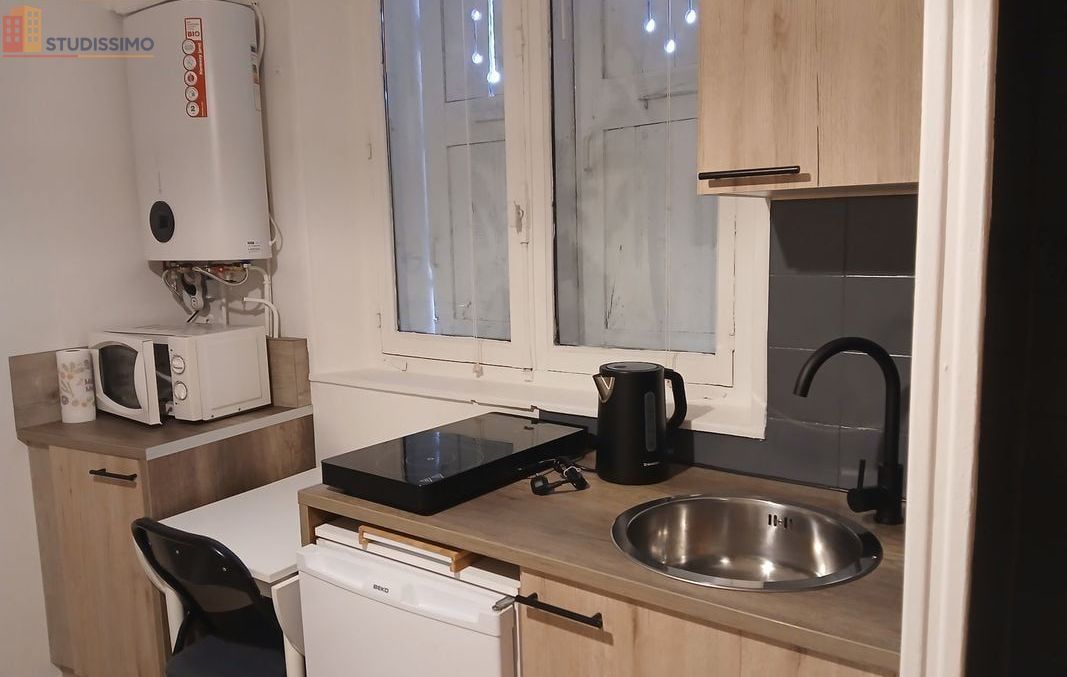 Studio meublé 13m² Grenoble centre - Rénové, calme - Photo 11