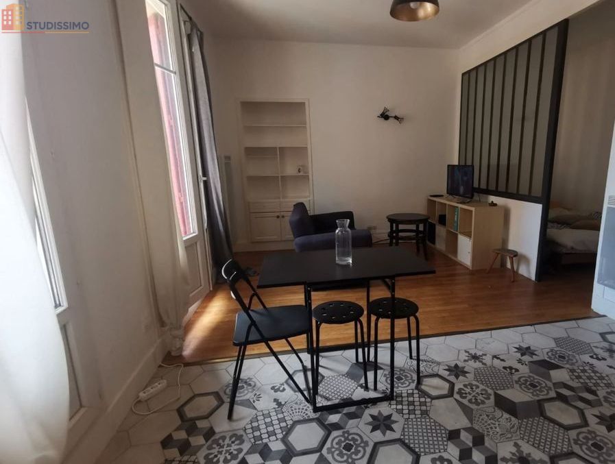 Studio meublé 32m² Grenoble centre - Lumineux, 1er étage - Photo 5