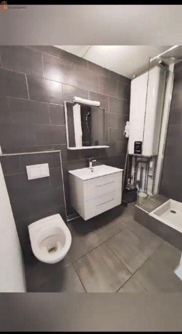 Studio 17m² Grenoble centre - Meublé, proche commodités - Photo 2