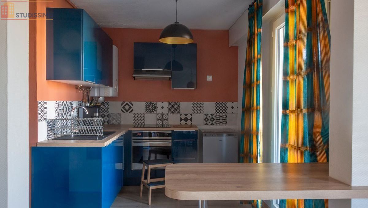 Studio meublé 38m² Grenoble 38100 - Lumineux, 5e étage - Photo 2