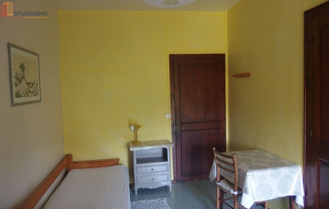 Studio 181m² Meylan - Meublé, étage élevé - Photo 7