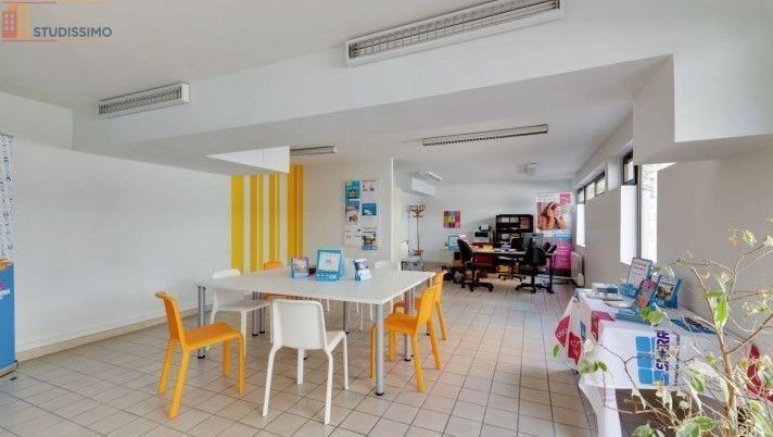 Studio meublé 18m² Grenoble centre - Étage élevé, lumineux - Photo 6