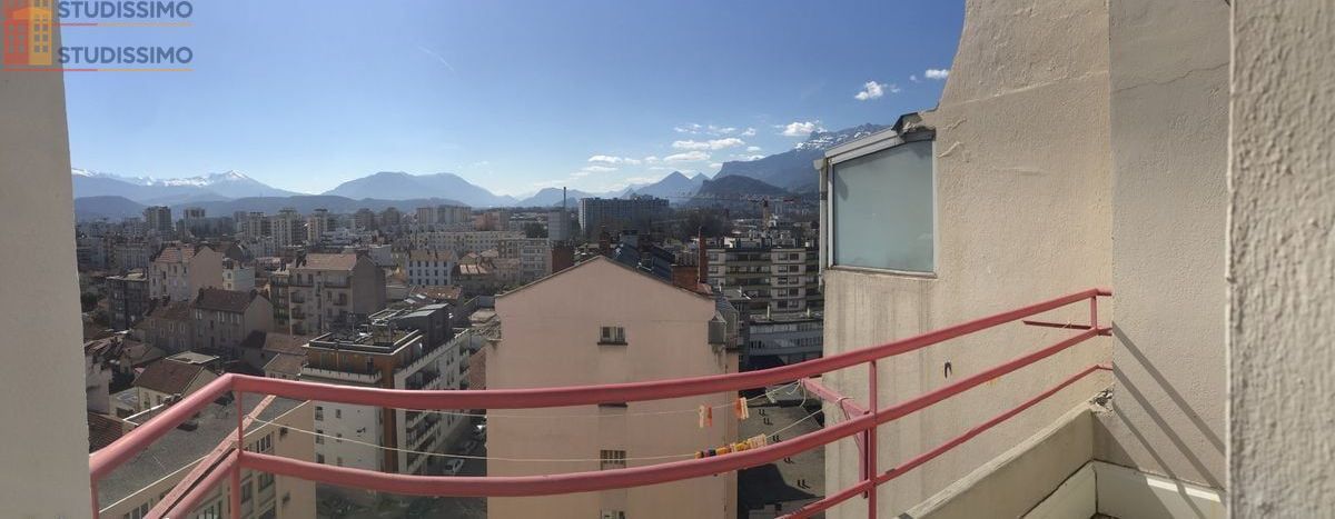 Studio meublé 26m² Grenoble centre - Dernier étage, proche tram D - Photo 10