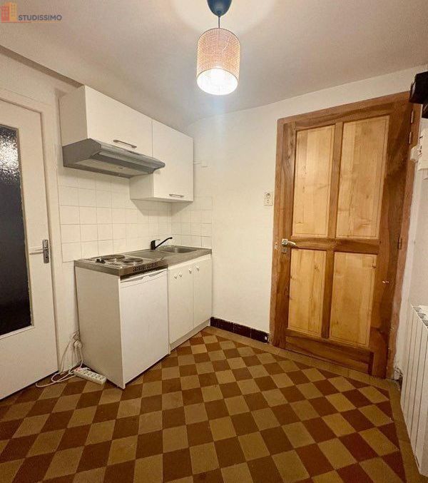 Studio meublé 24m² Grenoble centre - Lumineux - Photo 2