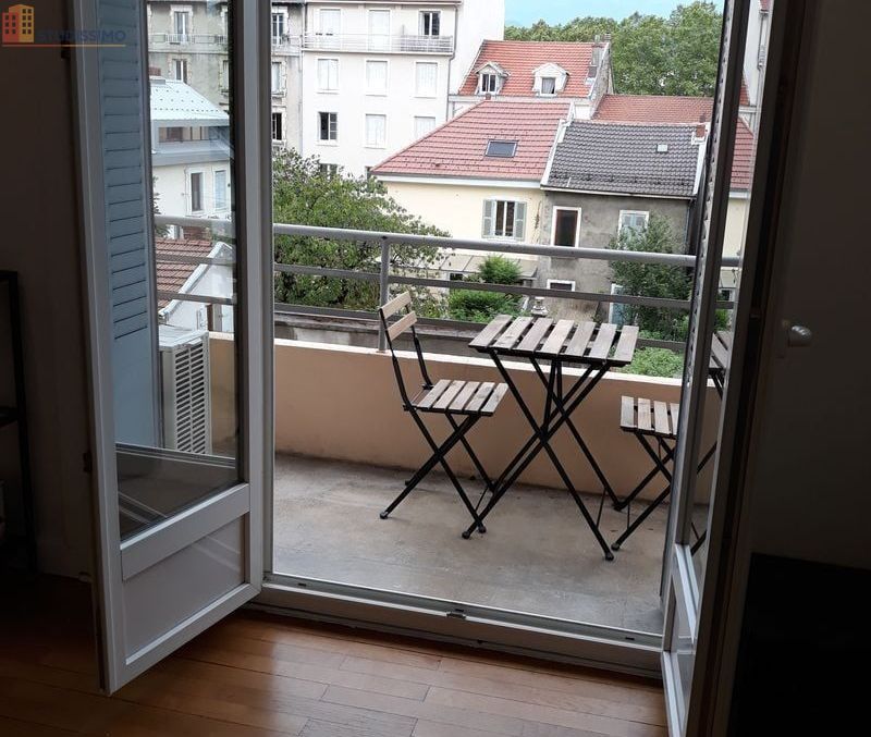 Studio meublé 28m² Grenoble 38100 - Résidence standing, climatisé - Photo 2