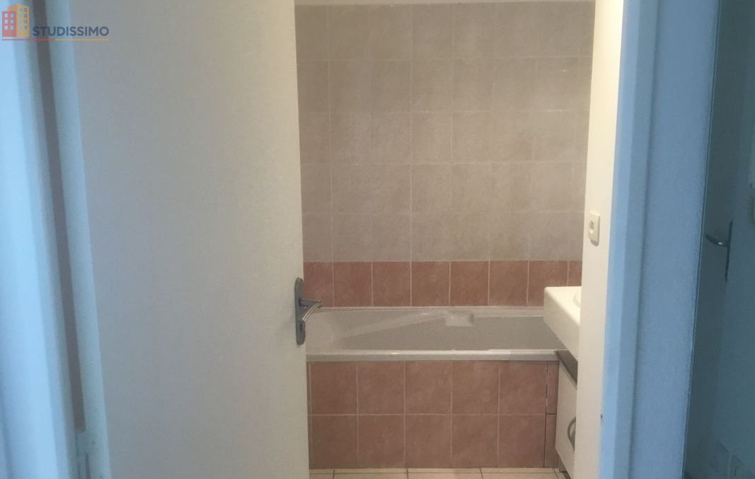 Studio 32m² Fontaine 38600 - Lumineux, proche commodités - Photo 29