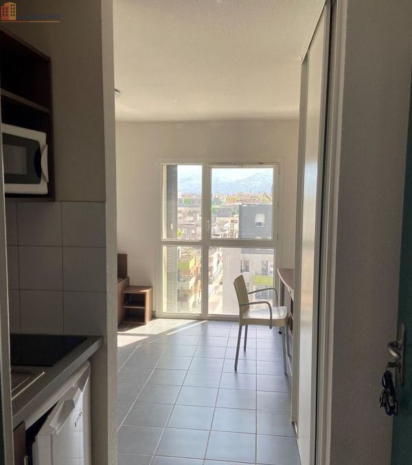 Studio meublé 20m² Grenoble centre - Belle vue, 9e étage - Photo 6