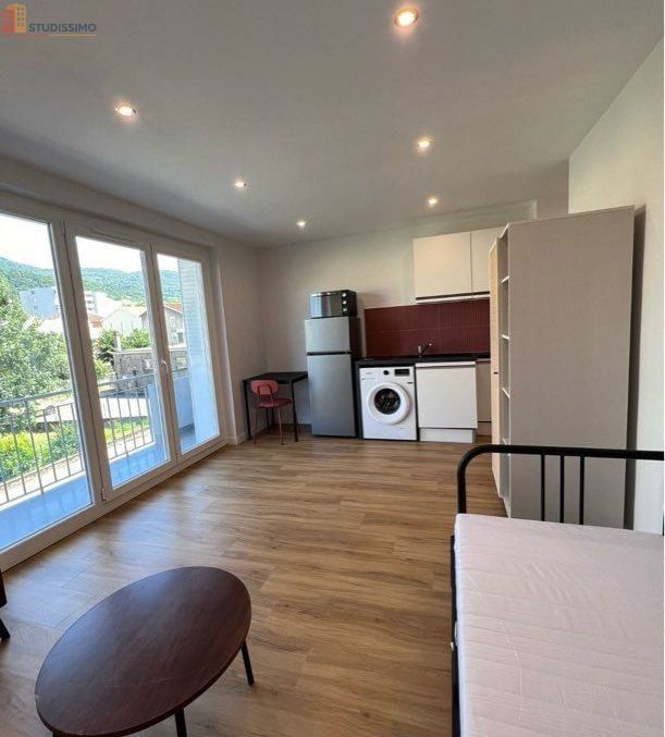 Studio 22m² Saint-Martin-d'Hères - Refait à neuf, meublé - Photo 1