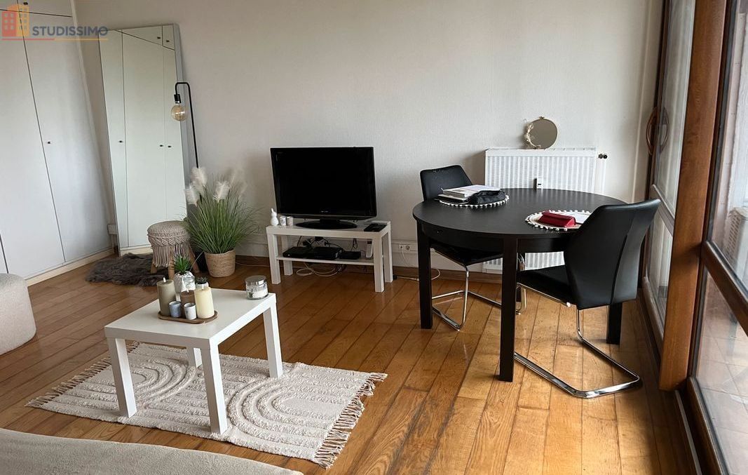 Studio 40m² Grenoble centre - Ensoleillé, meublé - Photo 9