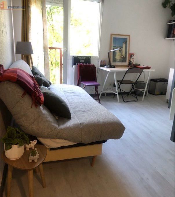 Studio 19m² Grenoble 38100 - Meublé, 3e étage - Photo 1