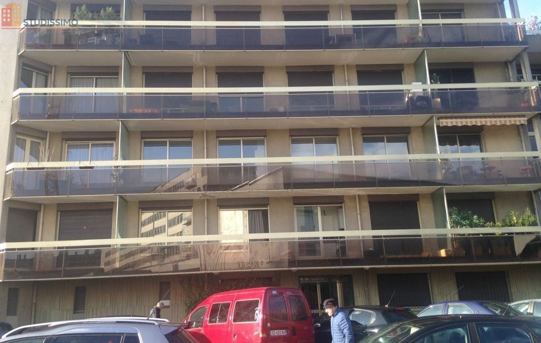 Studio meublé 42m² Grenoble 38100 - Lumineux, 1er étage - Photo 2