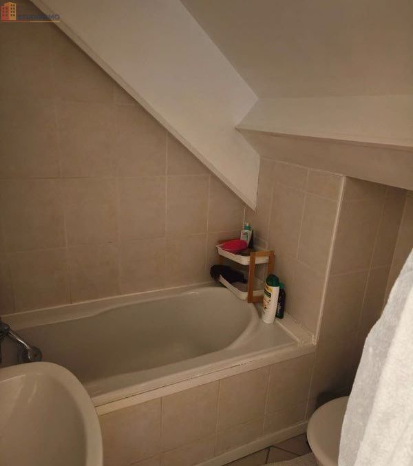 Studio meublé 20m² Rives 38140 - Coin chambre, 3e étage - Photo 17
