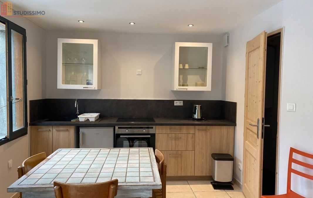 Studio meublé 30m² Oz 38114 - Meublé, lumineux - Photo 4