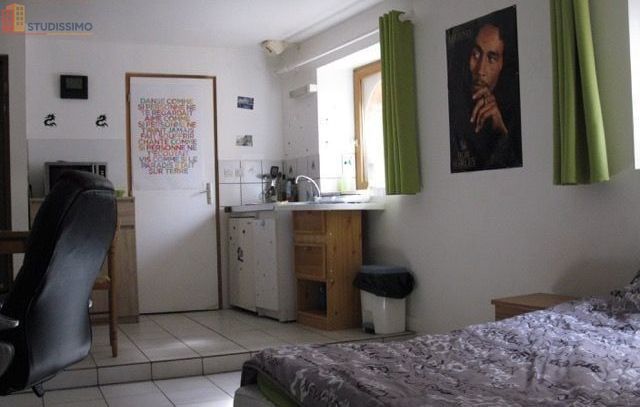 Studio 25m² Saint-Martin-d'Hères - Grand, balcon - Photo 2