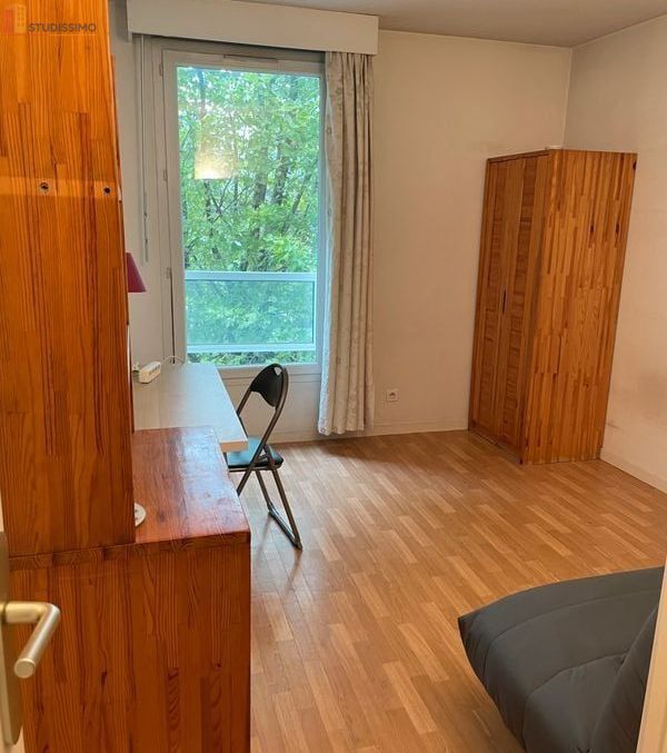 Studio meublé 17m² Grenoble 38100 - Meublé, parking - Photo 4