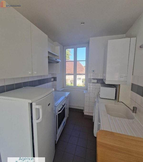 Studio meublé 36m² Dole - Lumineux, 2e étage - Photo 4