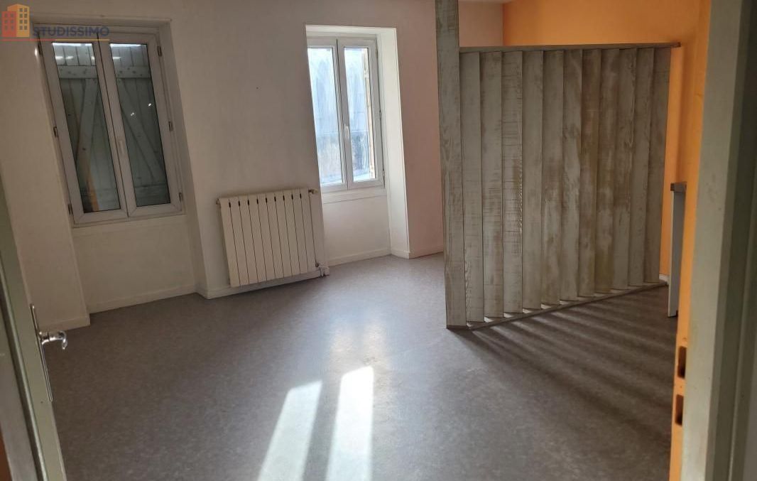 Studio 25m² Lons-le-Saunier - 2e étage - Photo 10