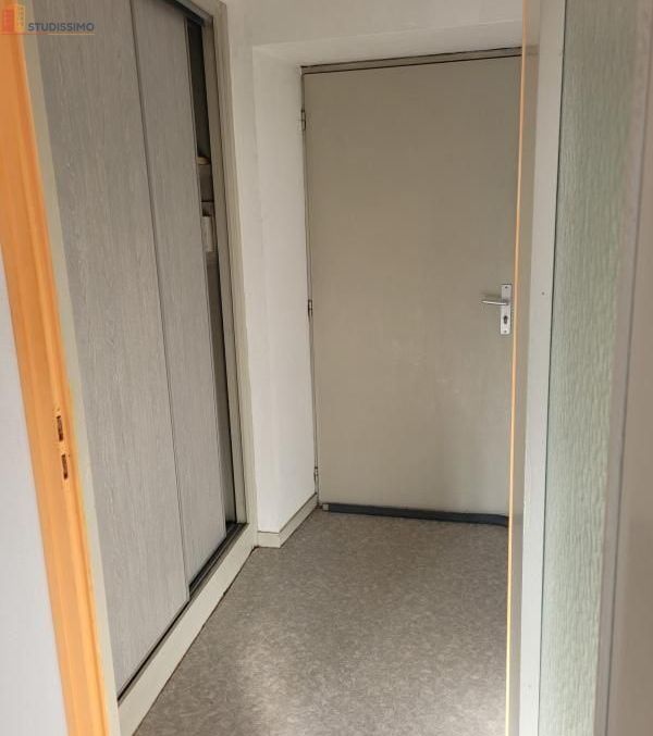 Studio 25m² Lons-le-Saunier - 2e étage - Photo 6
