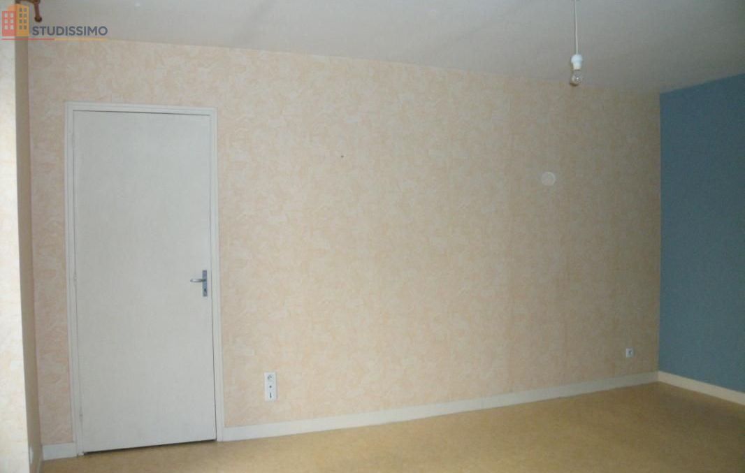 Studio 32m² Dole 39100 - Photo 17