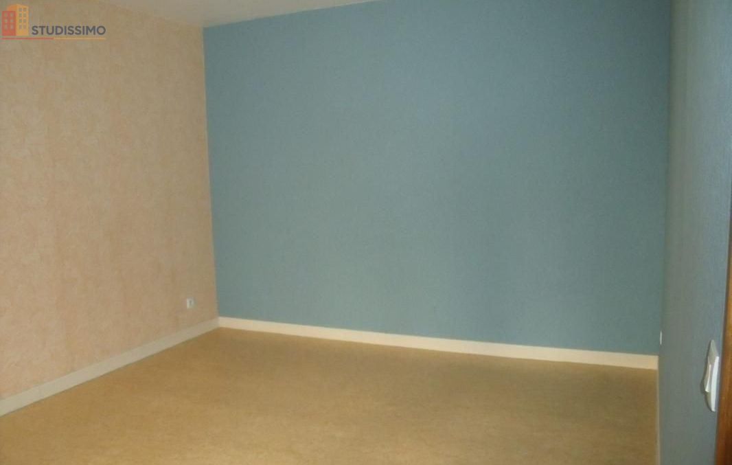 Studio 32m² Dole 39100 - Photo 11