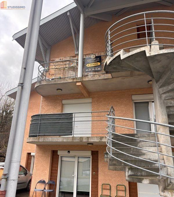 Studio meublé 24m² Moirans-en-Montagne - Parking privé - Photo 24