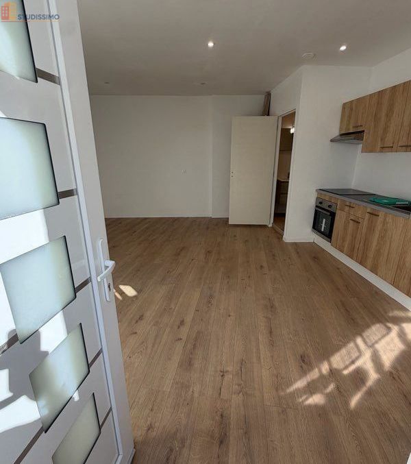Studio 32m² Lons-le-Saunier - Sur rue - Photo 3