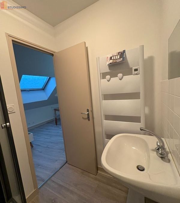 Studio meublé 30m² Poligny - Lumineux, meublé - Photo 18