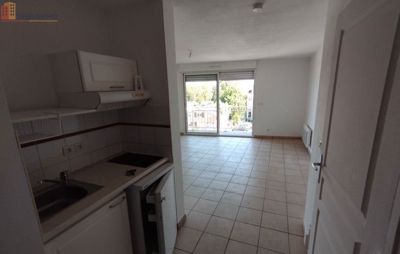 Studio 35m² Mont-de-Marsan - Dernier étage, lumineux - Photo 2