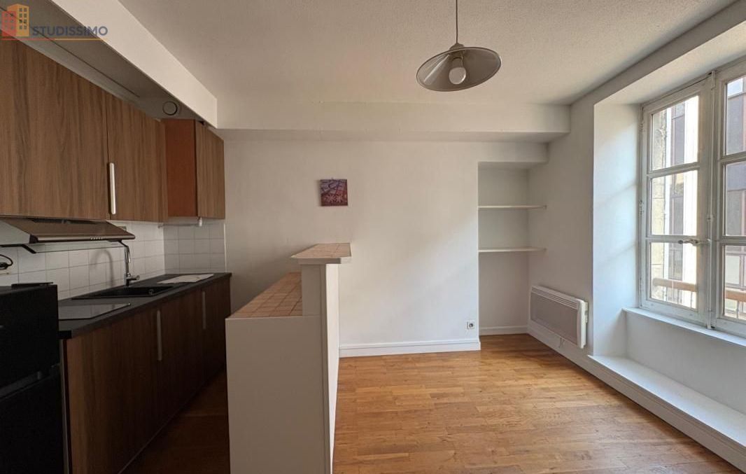 Studio meublé 25m² Lons-le-Saunier - Meublé, 1er étage - Photo 28