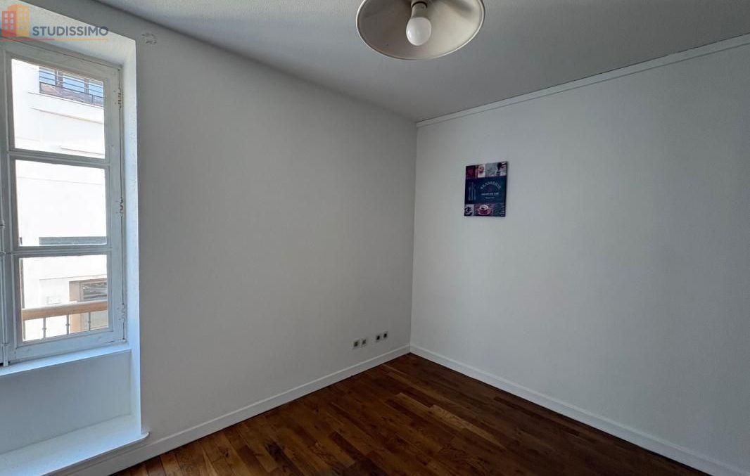 Studio meublé 25m² Lons-le-Saunier - Meublé, 1er étage - Photo 15