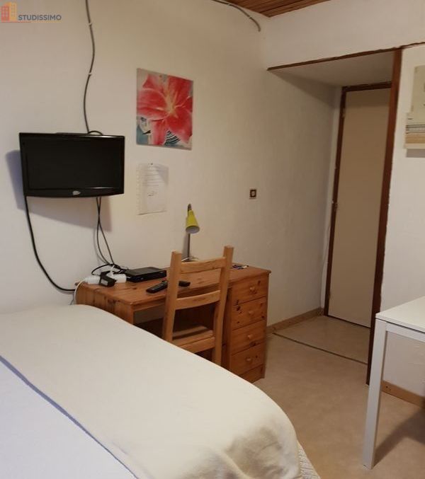 Studio meublé 20m² Saint-Claude 39200 - Meublé, dpe D - Photo 1