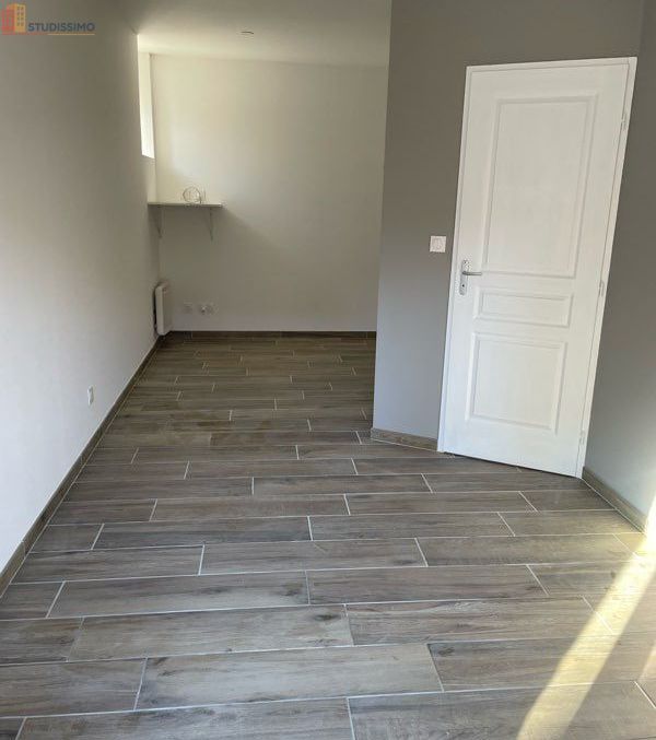 Studio 25m² Lons-le-Saunier - Sanitaire privé - Photo 4