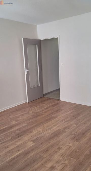 Studio 29m² Salins-les-Bains - 1er étage - Photo 1