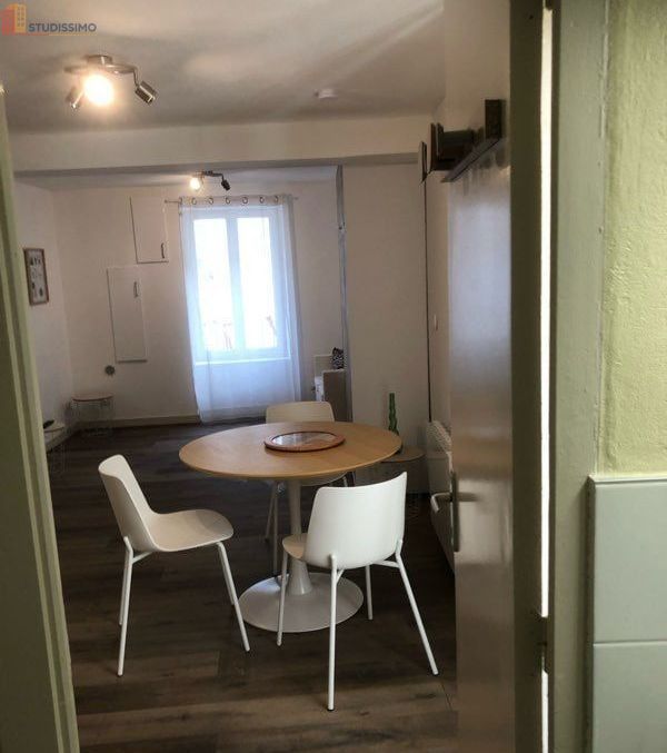 Studio meublé 29m² Lons-le-Saunier - Meublé, lumineux - Photo 8