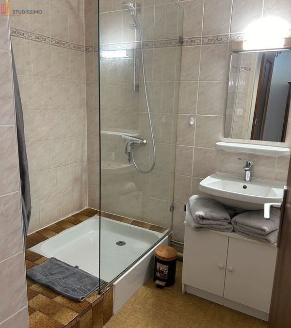 Studio meublé 35m² Morbier 39400 - Rénové, disponible - Photo 2