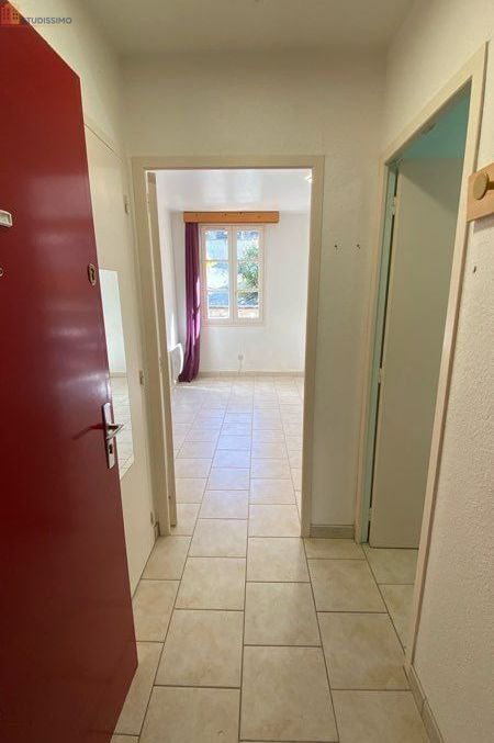 Studio 36m² Salins-les-Bains - Parking, cave - Photo 2