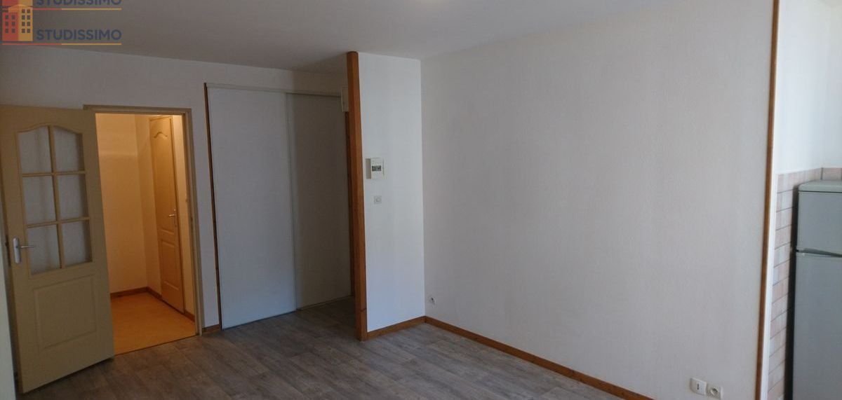 Studio 32m² Saint-Claude 39200 - Photo 11