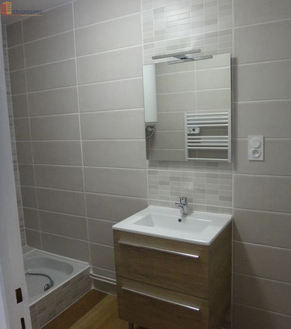 Studio meublé 15m² Poligny - Meublé, DPE D - Photo 1