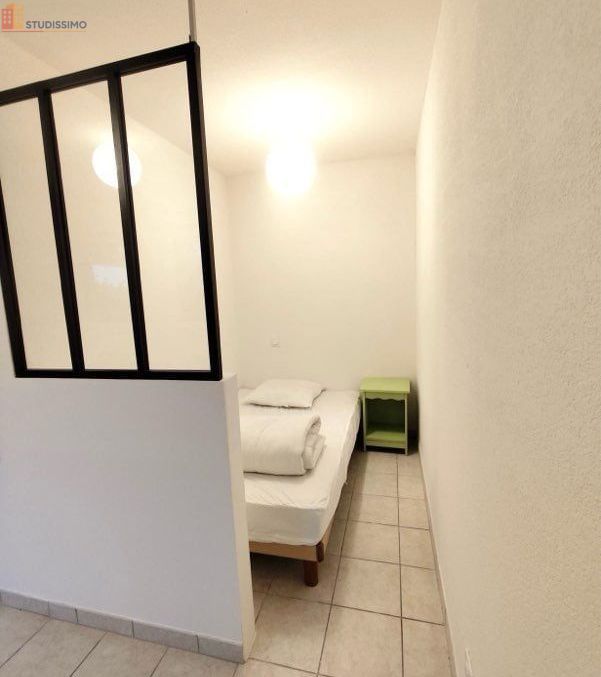 Studio meublé 27m² Saint-Pierre-du-Mont - Refait à neuf, parking - Photo 1