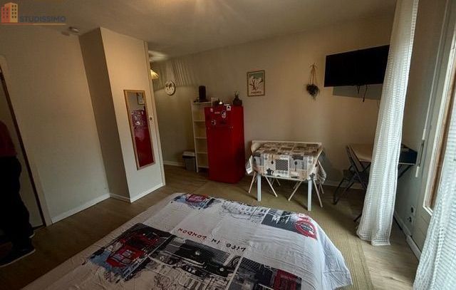 Studio meublé 20m² Dax centre - Meublé, 1er étage - Photo 4