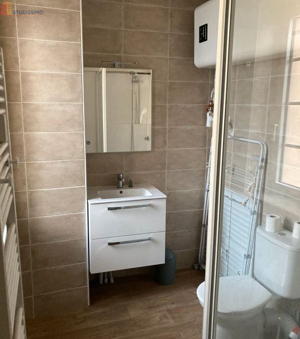 Studio meublé 22m² Mont-de-Marsan centre - Meublé, 2e étage - Photo 2
