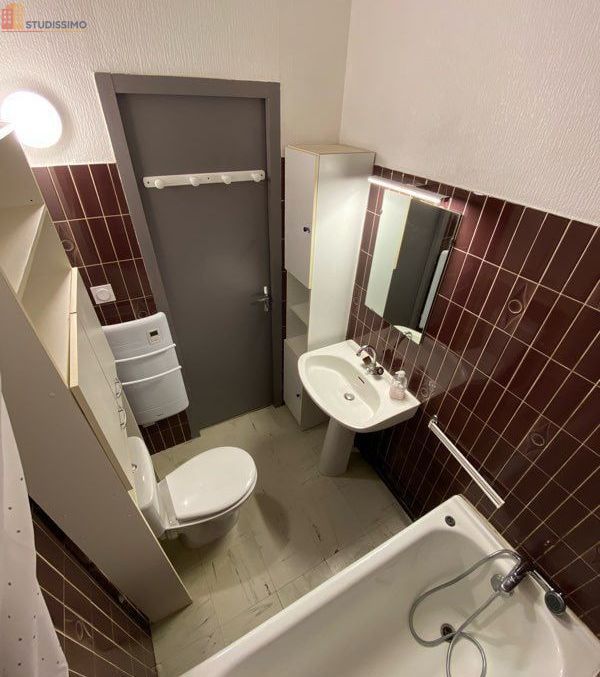 Studio meublé 19m² Dax 40100 - Meublé, 2e étage - Photo 4