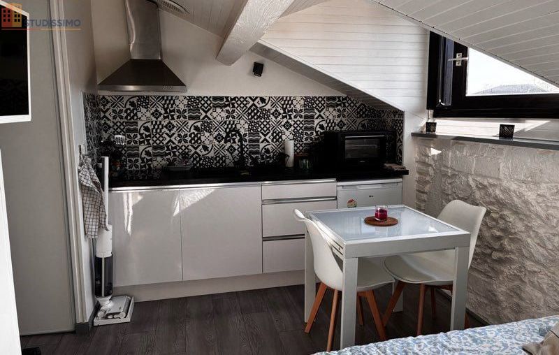 Studio meublé 17m² Dax - Meublé, 3e étage - Photo 1