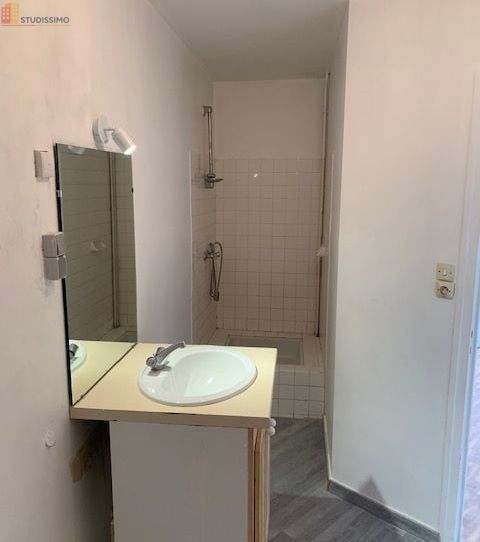 Studio 30m² Aire-sur-l'Adour - 1er étage, lumineux - Photo 2