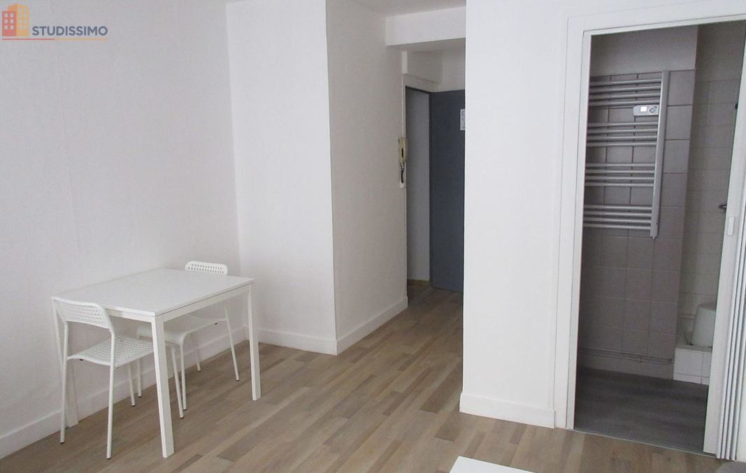 Studio meublé 24m² Blois centre - Meublé, disponible 1er juin - Photo 4